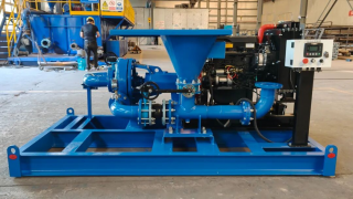 <b>科迅機(jī)械車(chē)載式柴油驅(qū)動(dòng)混漿裝置出口新西蘭，助力非開(kāi)挖鉆井技術(shù)全球拓展！</b>